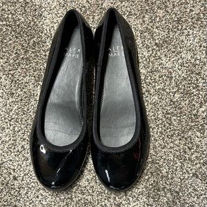 NWOT Alex Maria black patent leather ballet flats, size 7.5